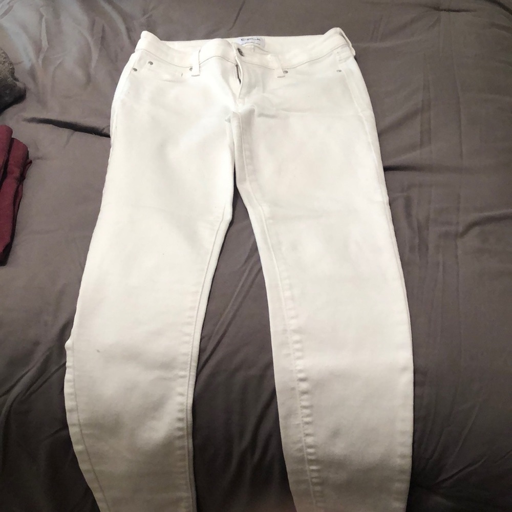 White skinny pants